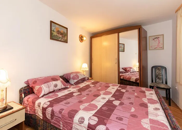 Oldtown 1 * Baska (Krk)